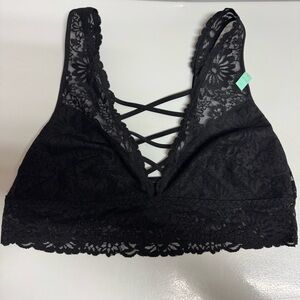 PINK Victoria's Secret Black Floral Lace Bralette
